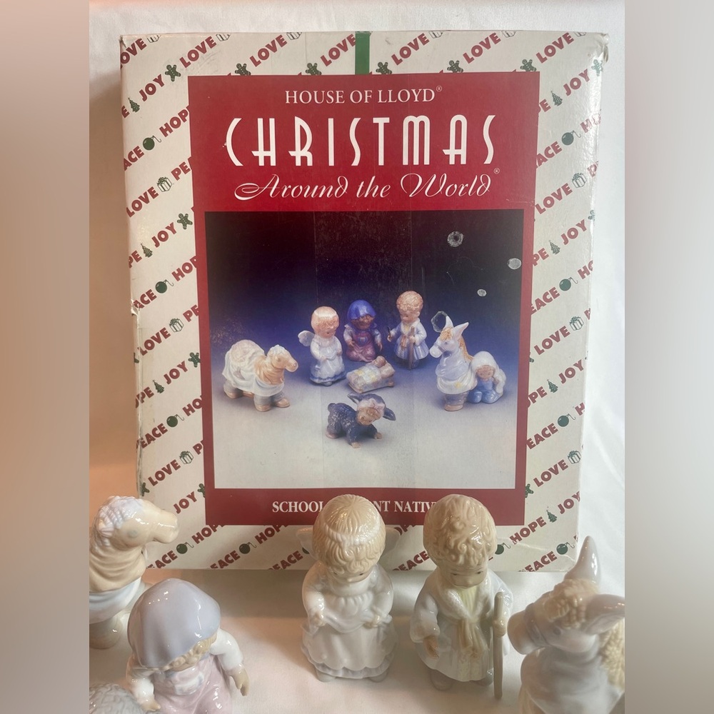 House of Lloyd School Pageant Nativity Christmas Around The World BOX Ceramic 4”